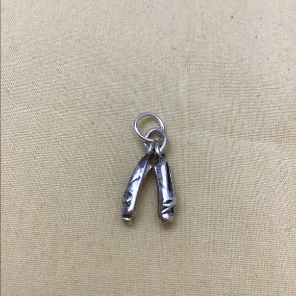 Charm - Picture 3 of 4